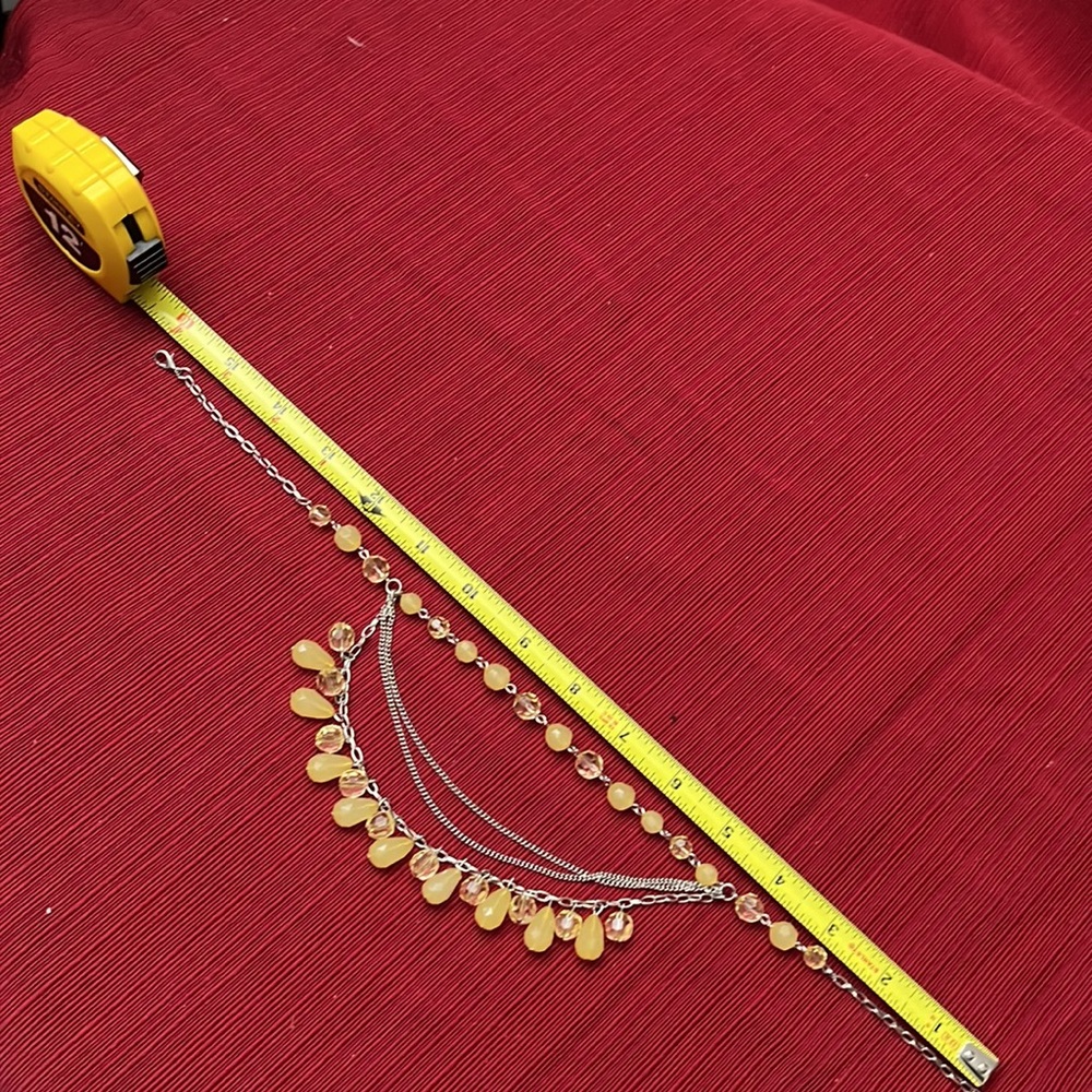 🎁3/$13.00🎁 yellow beads Necklace Bundle & save Buy 2 more you pay $13.00 only - Picture 6 of 6